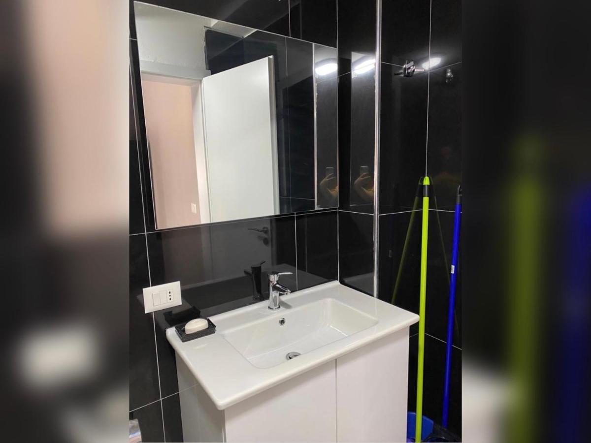 New New Bazaar Appartement Tirana Buitenkant foto