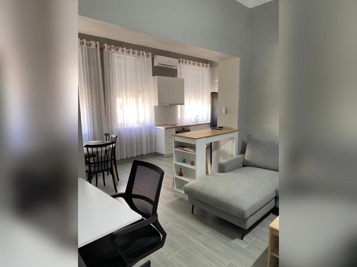 New New Bazaar Appartement Tirana Buitenkant foto