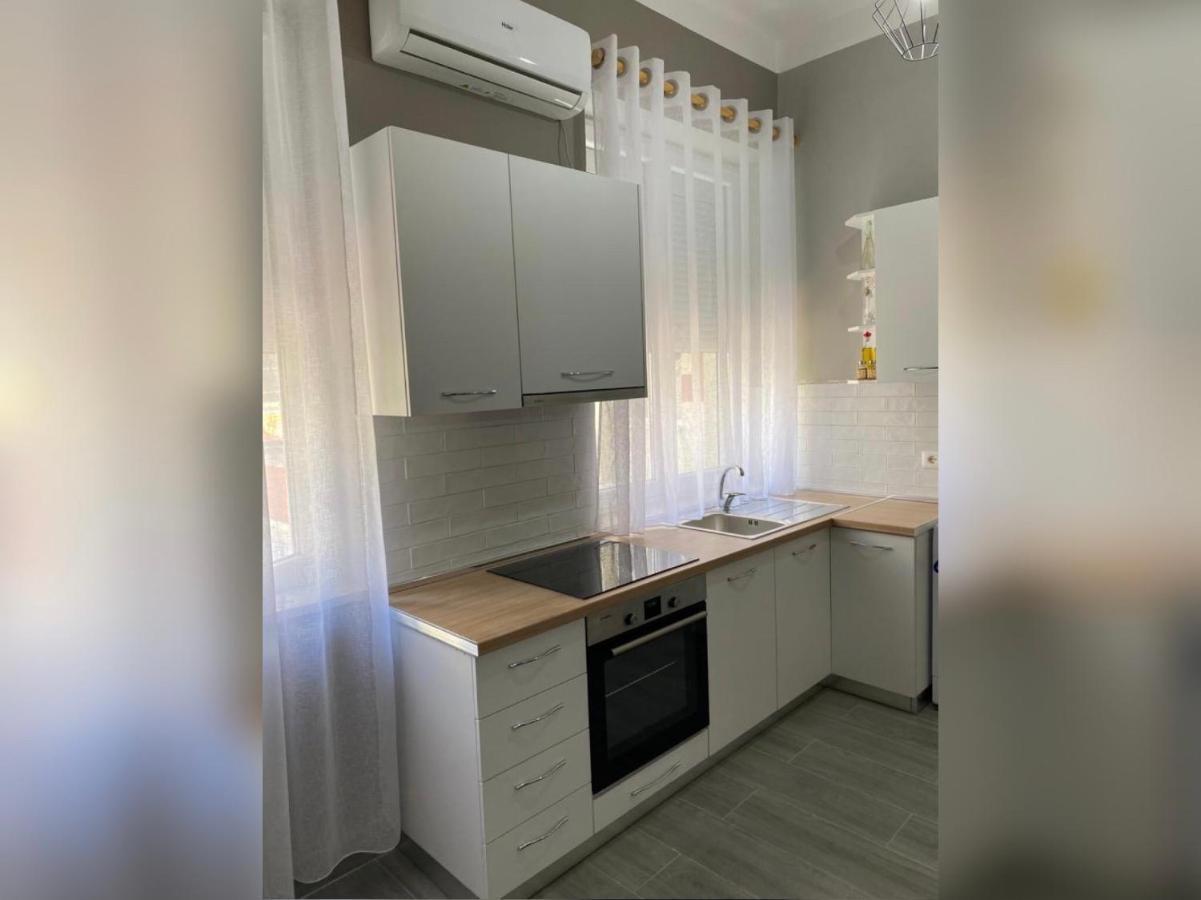 New New Bazaar Appartement Tirana Buitenkant foto