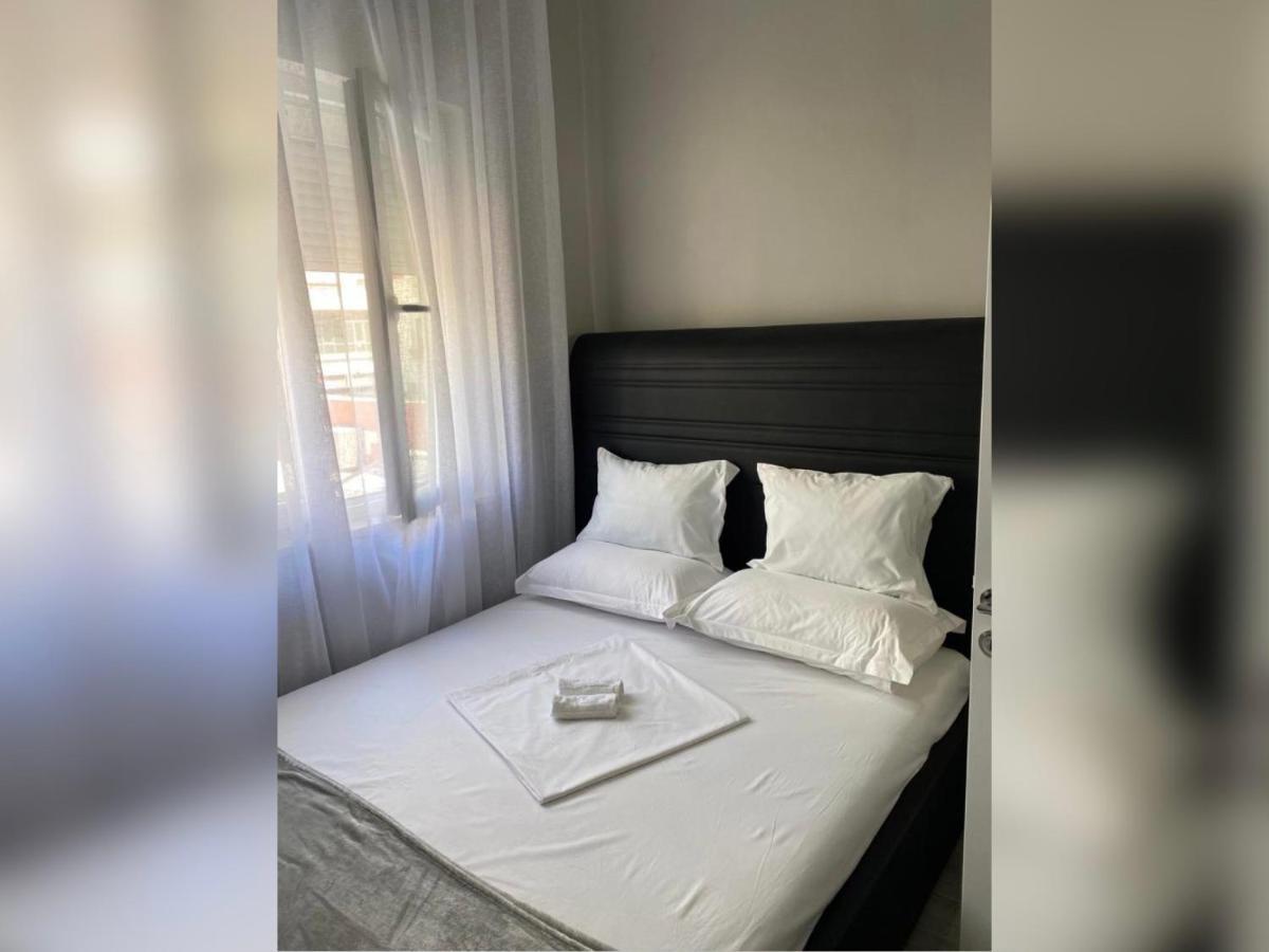 New New Bazaar Appartement Tirana Buitenkant foto